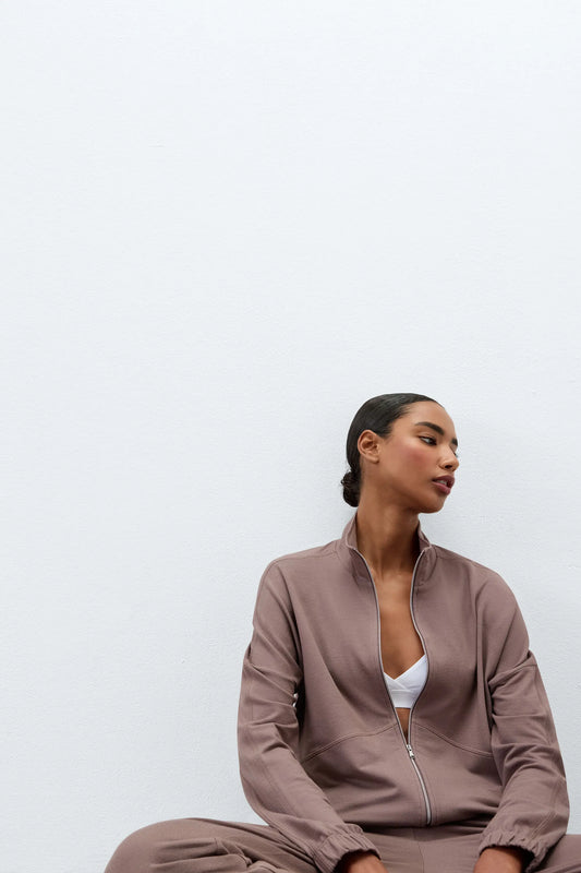 Sporty & Chic Long Sleeve Zip Top in Modal and Cotton
